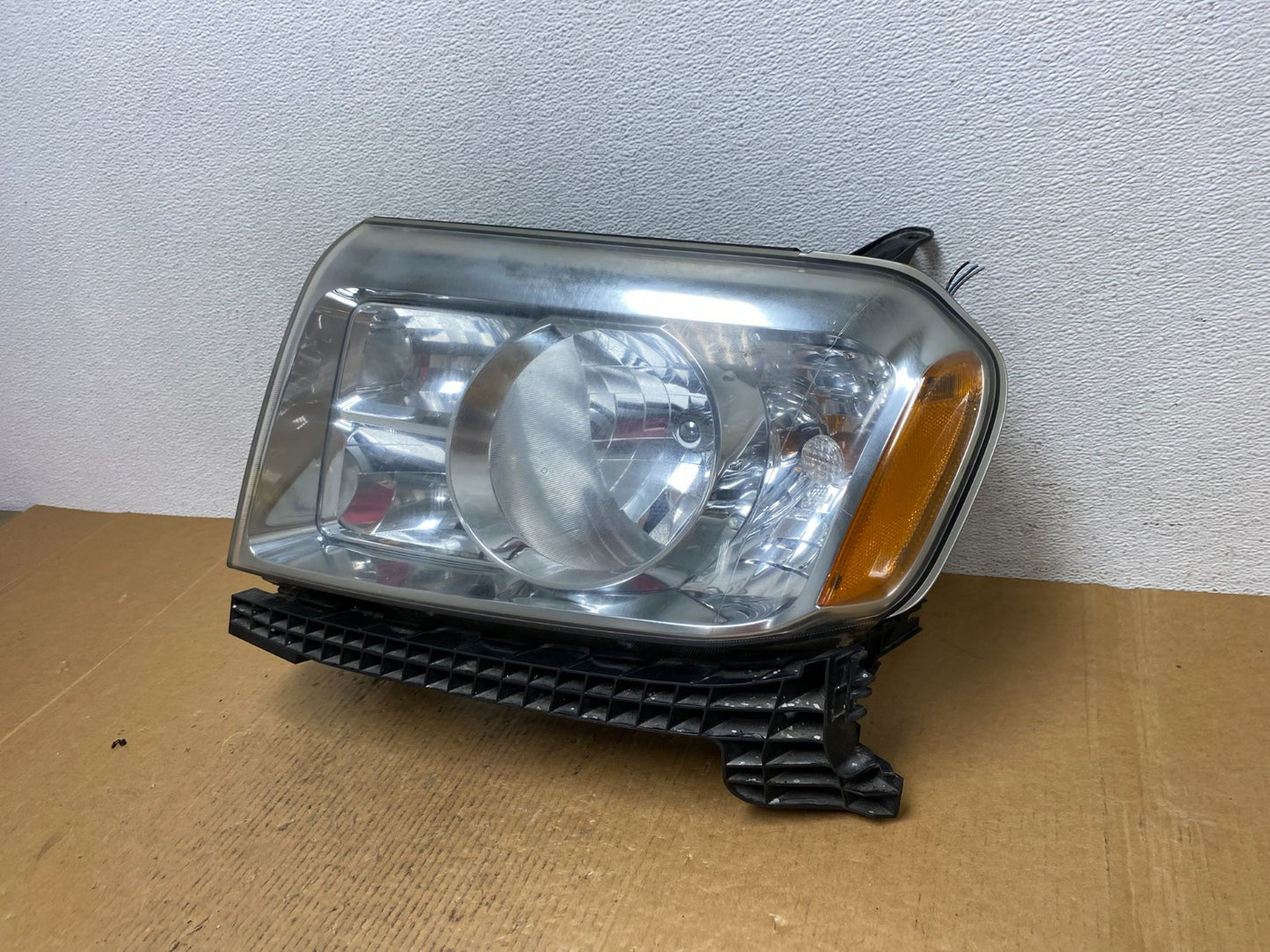 2009 2010 2011 Honda Pilot Left Driver LH Halogen Headlight AE0453 DW1