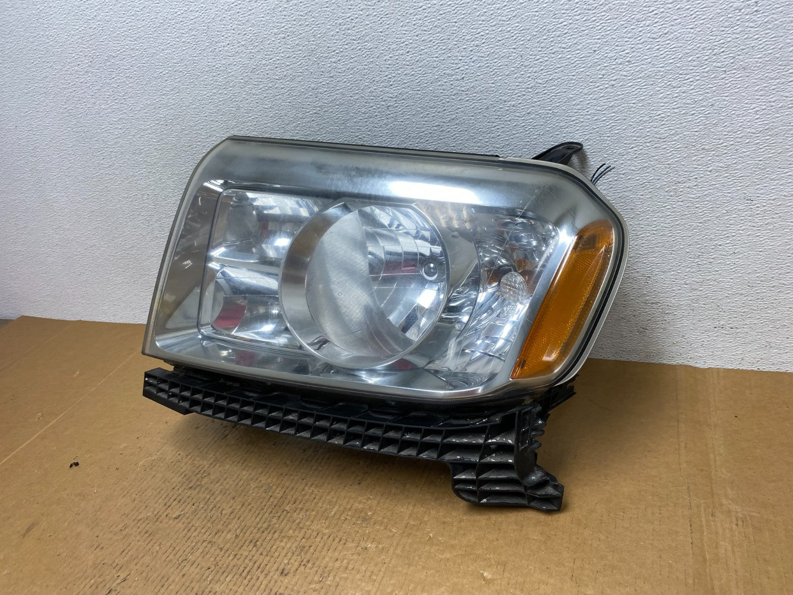 2009 2010 2011 Honda Pilot Left Driver LH Halogen Headlight AE0453 DW1