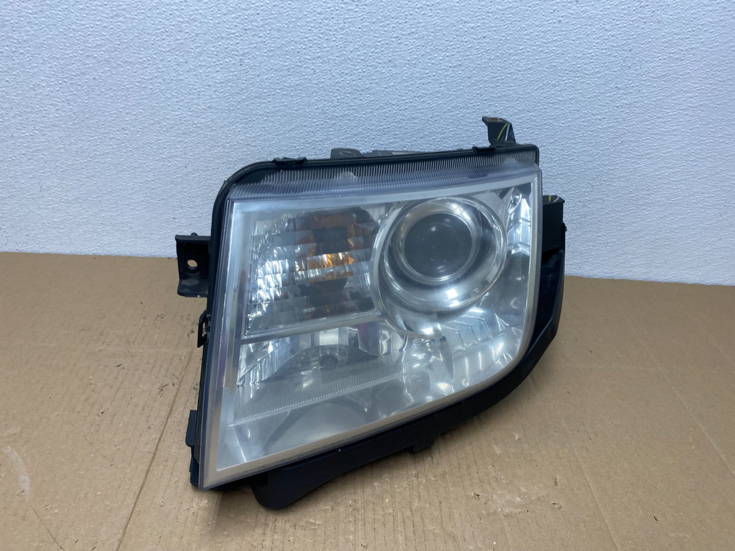 Xenon 2007 to 2010 Lincoln MKX Headlight Left Driver LH Side Oem AB8153 DW2