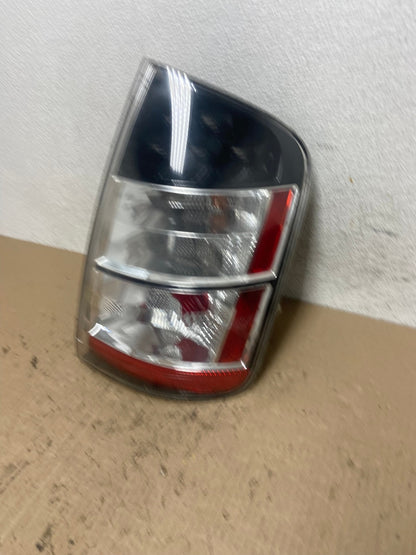 2004 - 2005 Toyota Prius Right Passenger Side Rh Tail Light AF7045 LK1