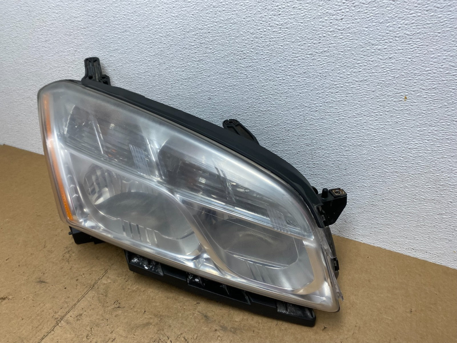 2013 - 2016 Chevrolet Trax Right Passenger RH Halogen Headlight Oem AC3571 DW1