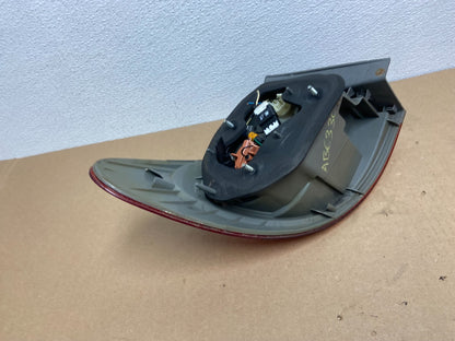 2007 to 2010 Hyundai Elantra Sedan Right Passenger Side Tail Light AB6330 DW5