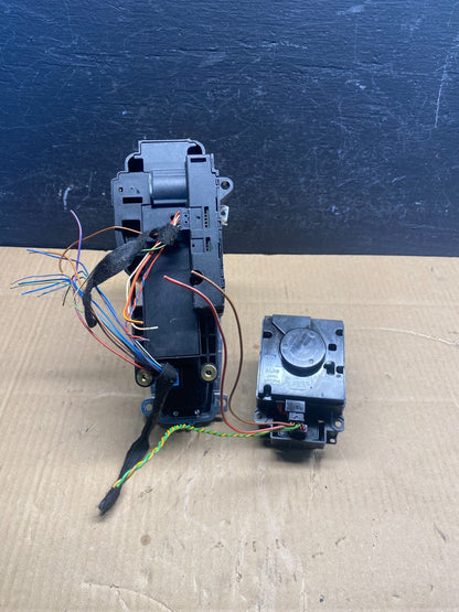 2007 - 2013 BMW X5 E70 Shift Shifter Selector Gear W/ Menu Switch AD4897 DG5