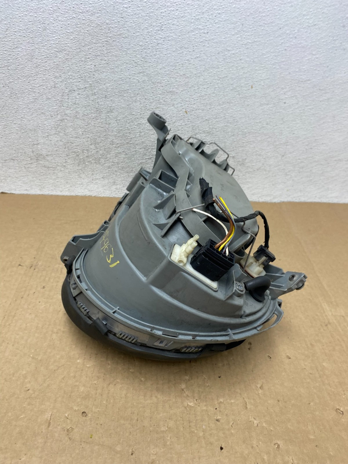 1996-1999 Mercedes E E320 E430 Right Passenger RH Side Headlight AF9631 DW5