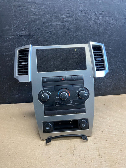 2008 to 2010 Jeep Grand Cherokee Center A/C Heater Climate Control AH5108 DG0