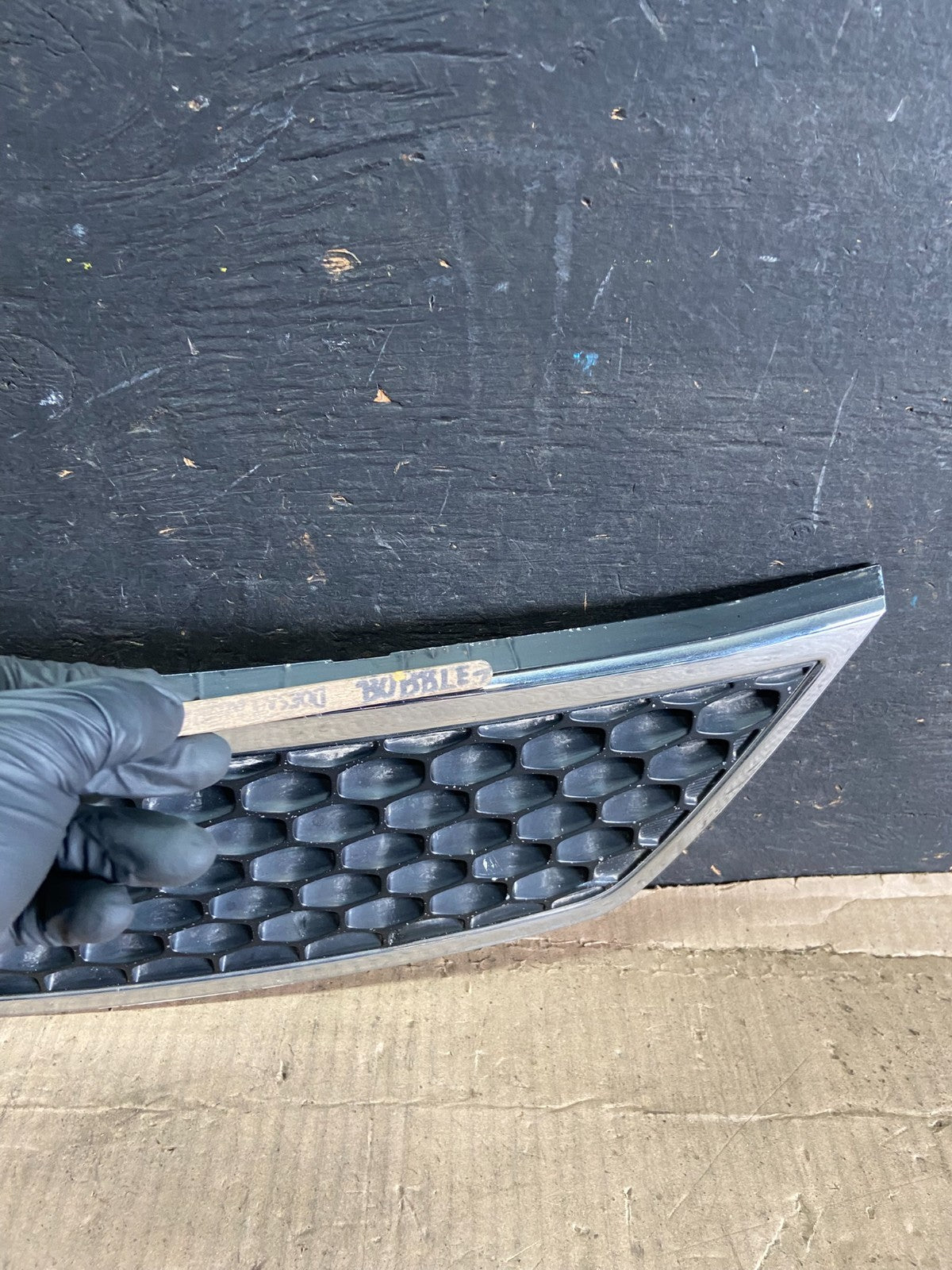 2002 to 2005 Suzuki Aerio Front Grill Grille  P3923 PS5