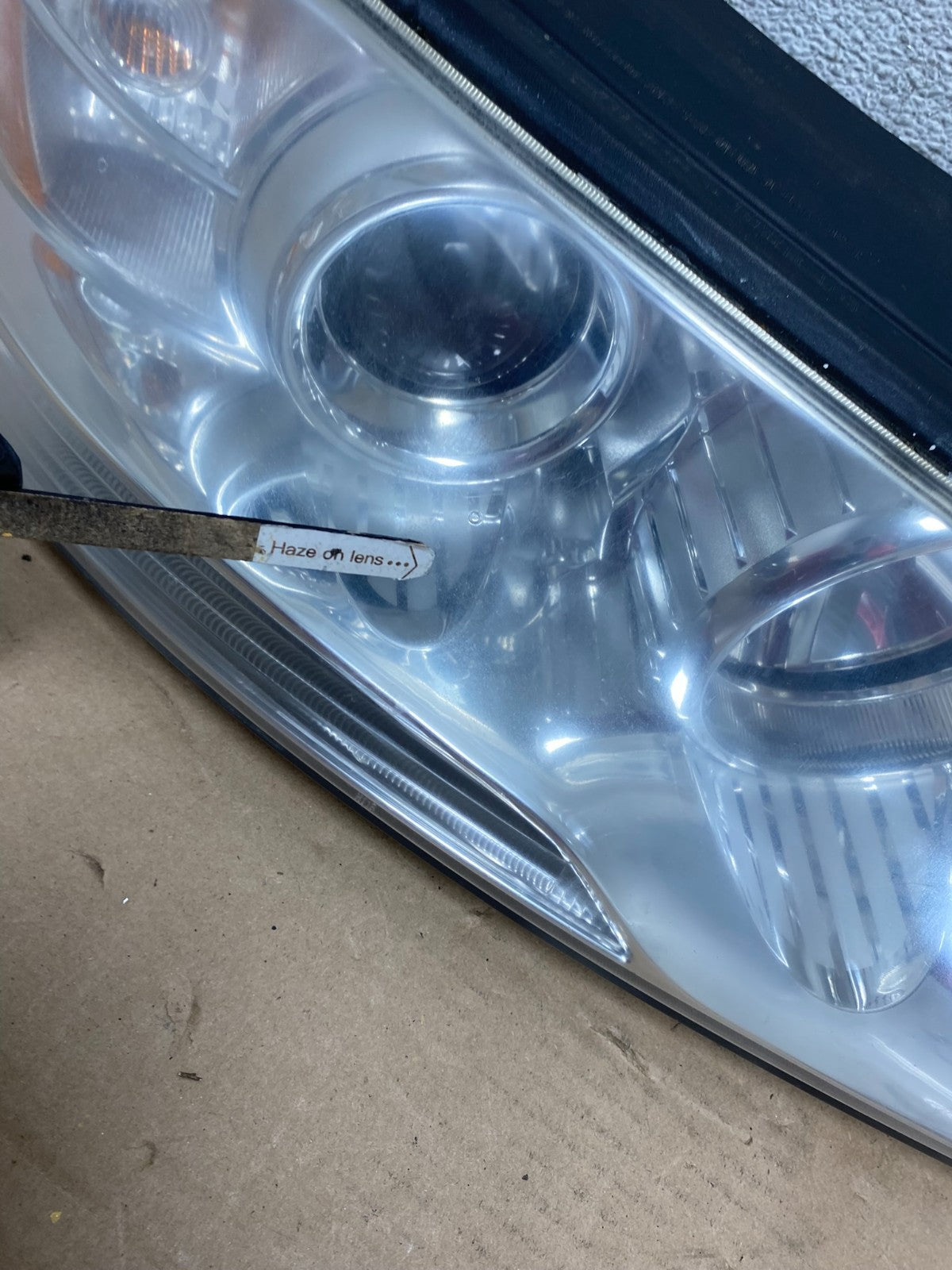 2009 to 2010 Hyundai Sonata Right Passenger RH Side Headlight Halogen AH9370 DW4