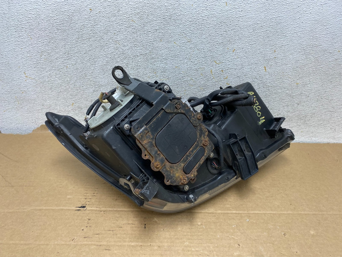 2004 to 2009 Lexus RX330 RX350 Xenon Left Driver Side Headlight AH7804 DW8