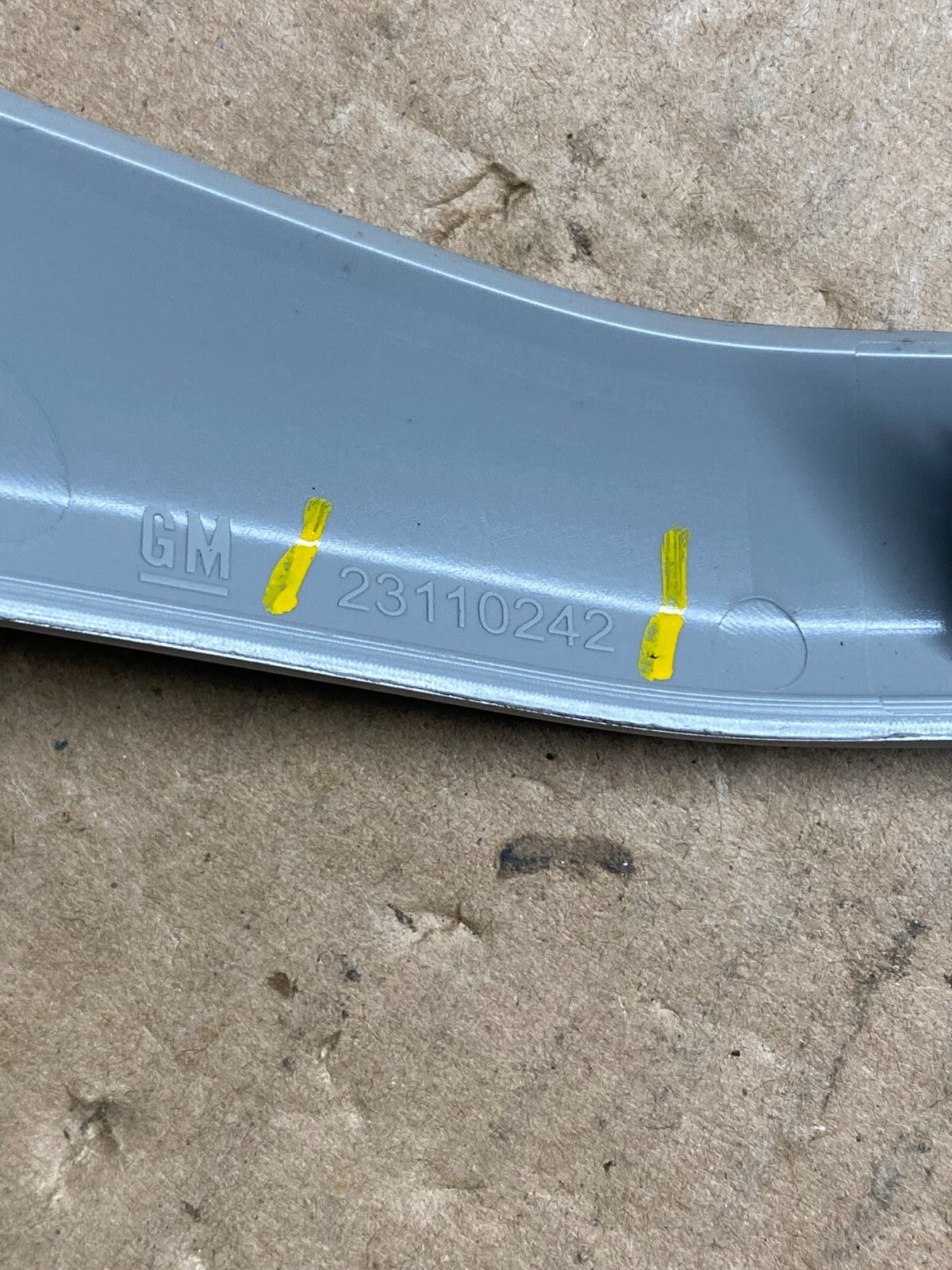 2017 to 2020 GMC Acadia Center Dash Display Trim Bezel Cover o6909 PS6