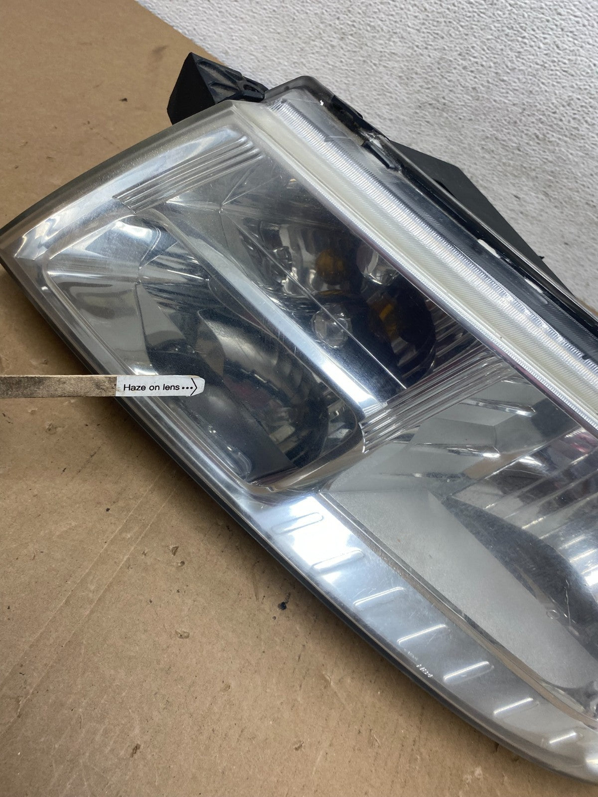 2009 to 2017 Dodge Journey Headlight Left Driver Lh Side Halogen AD7974 DW4