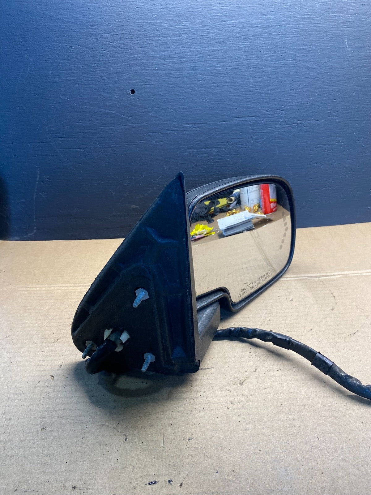 2003-2006 Chevrolet Tahoe Suburban Right Passenger Turn Door Mirror AB7288 MS10