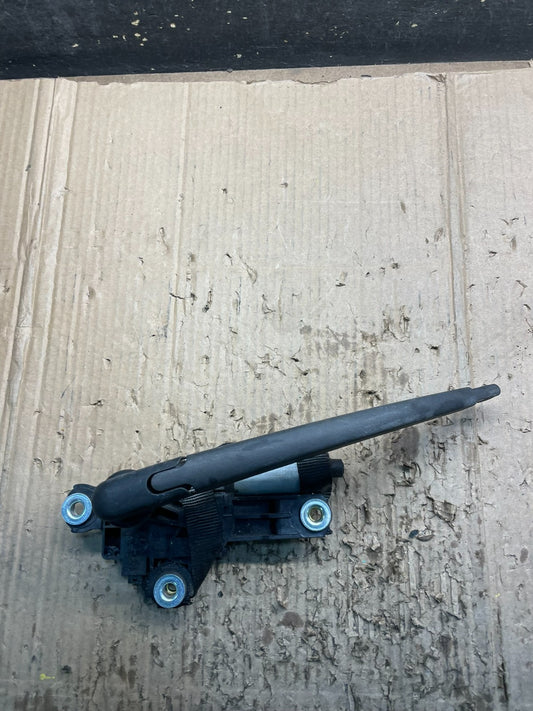 2007 - 2013 Volvo C70  Tailgate Back Door Rear Wiper Motor Wiper x3994 DG0