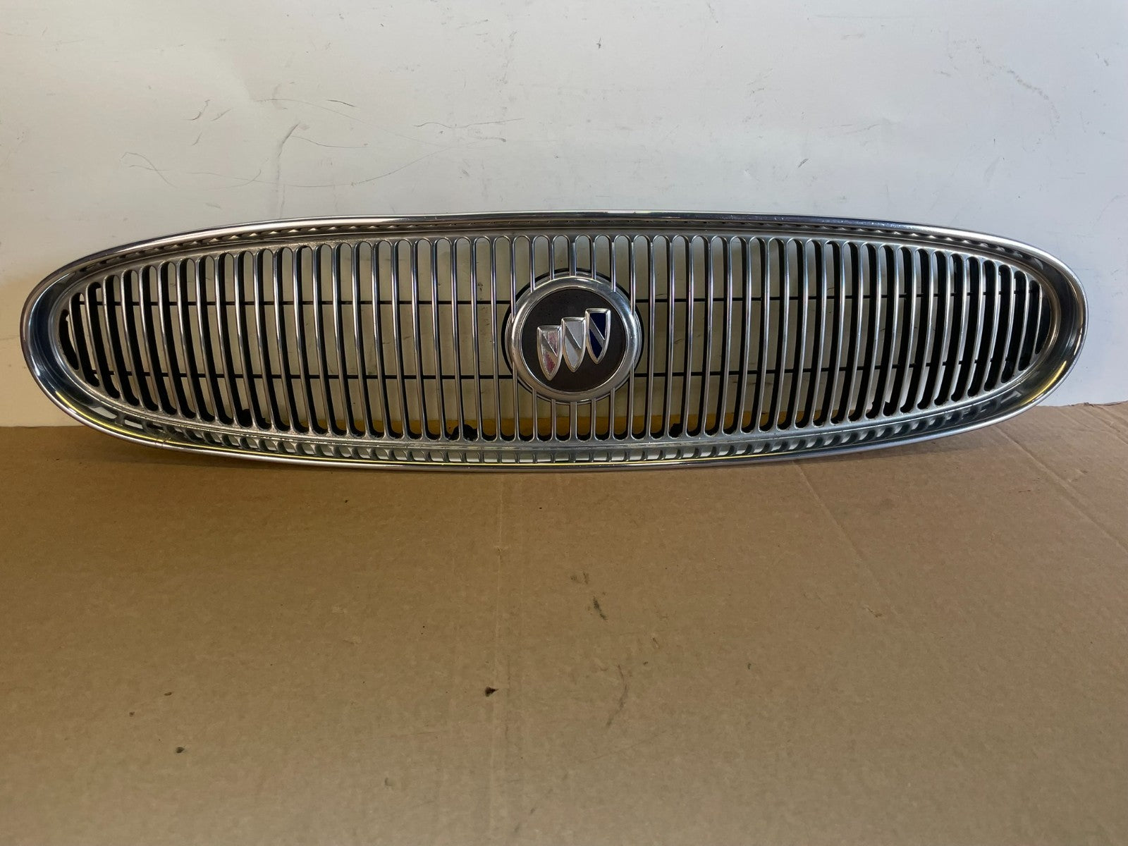 2000 to 2005 Buick Lesabre Front Chrome Upper Grill Grille AG7599 DG0
