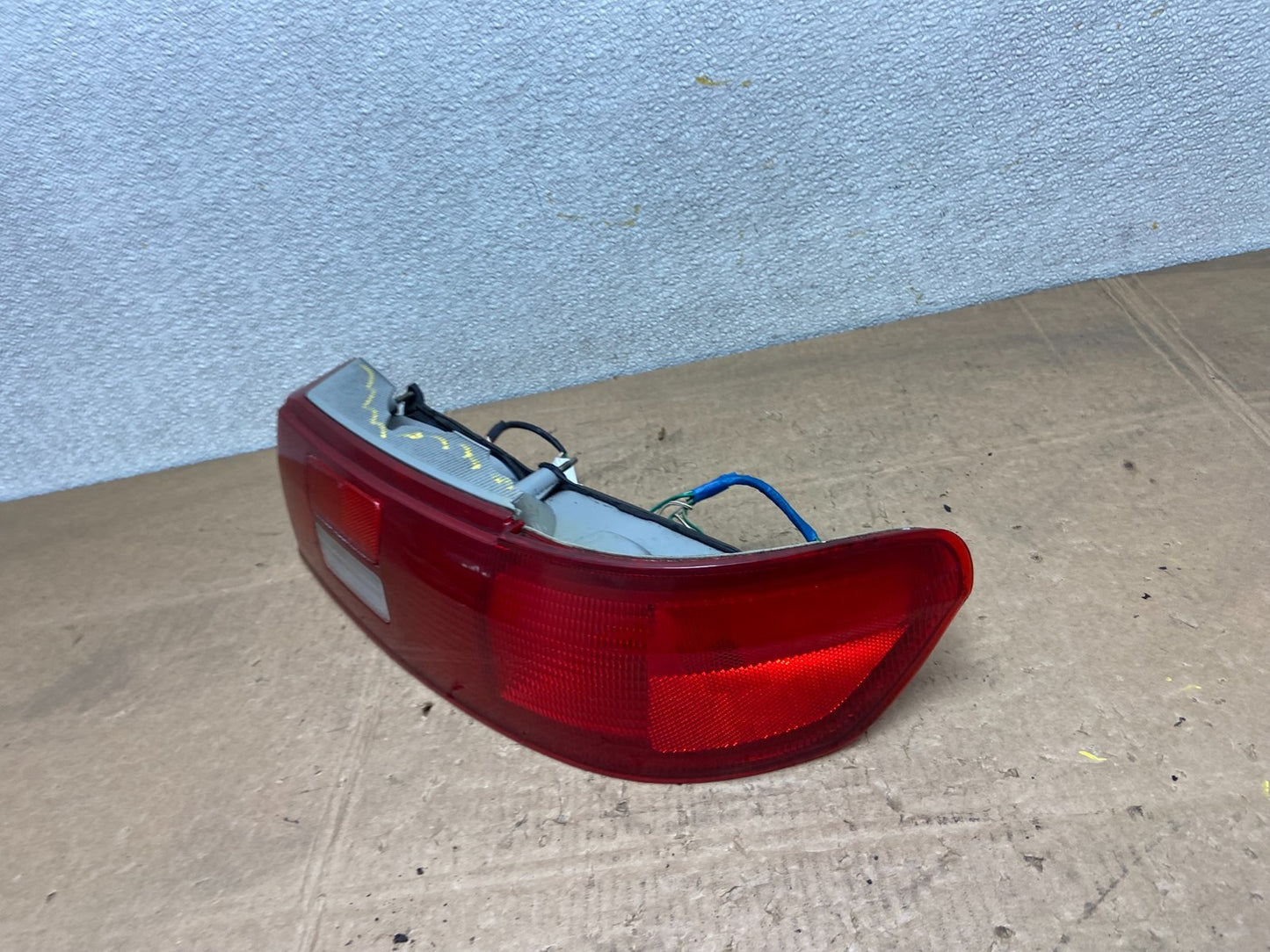 1995 to 1999 Toyota Paseo Right Passenger RH Side Tail Light Y6081 PS1