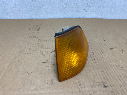 1992-1999 BMW 3 Series M3 Coupe Convertible Left Driver Turn Signal AC7743 DG2