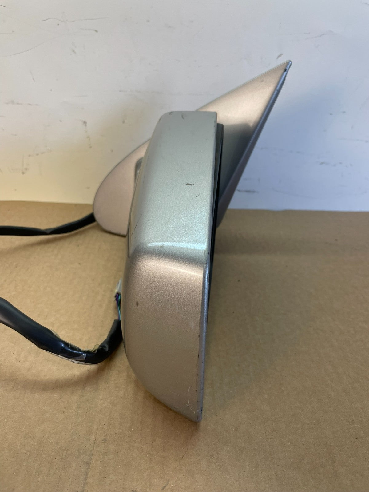 2004 to 2009 Cadillac SRX Left Driver Lh Side View Door Mirror AG7552 DG10