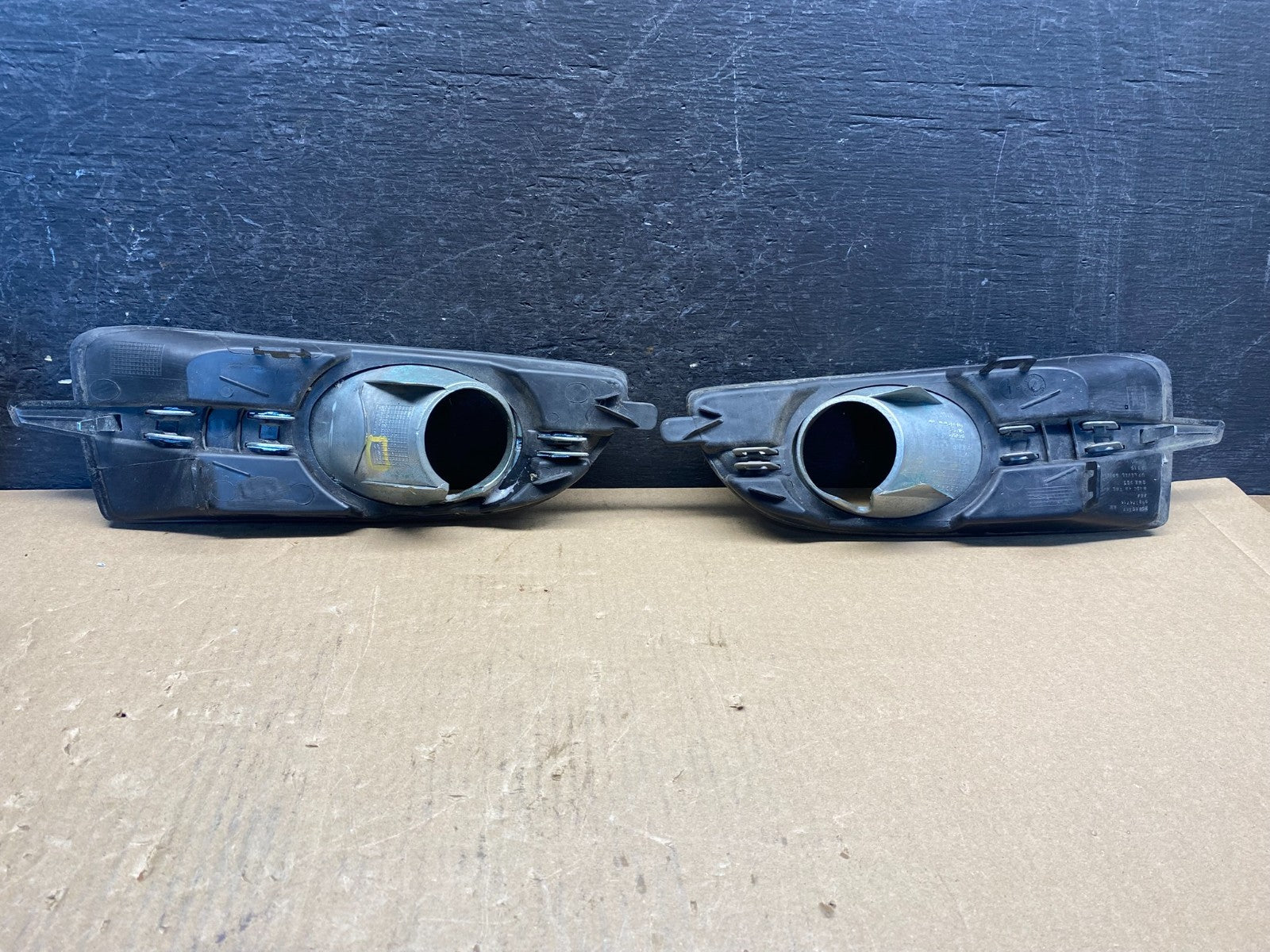 2010 to 2013 Buick Lacrosse Left+Right Side Fog Light Bezel AG19131
