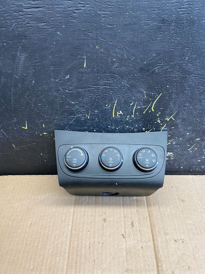 2011-2014 Chrysler 200 Heater AC Climate Switch Temperature Control aa7906 DG0