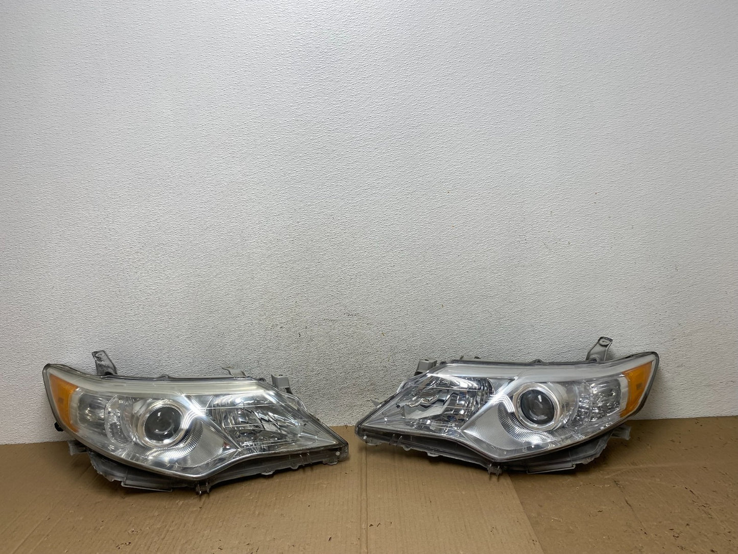 2012 2013 2014 Toyota Camry Left+Right Halogen Headlights AE8971 DW0