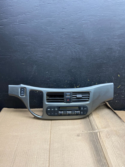 2005 to 2010 Honda Odyssey  Radio Climate Control Dash Trim Bezel X1678 DG0