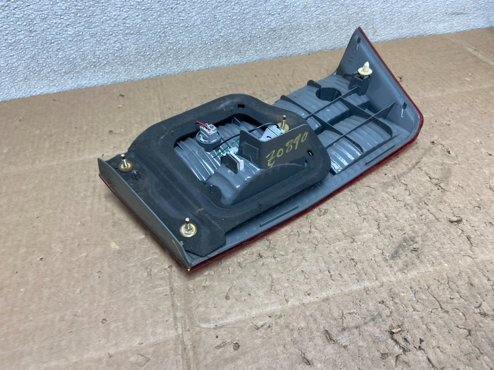 2005 Honda Accord Sedan Right Passenger Inner Tail Light OEM Z0890 DW6