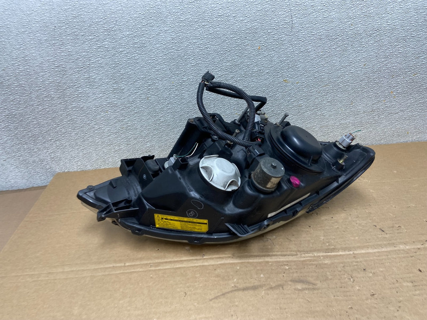 2001 2002 2003 Lexus RX300 Left Driver Headlight Xenon HID AD2657 DW4