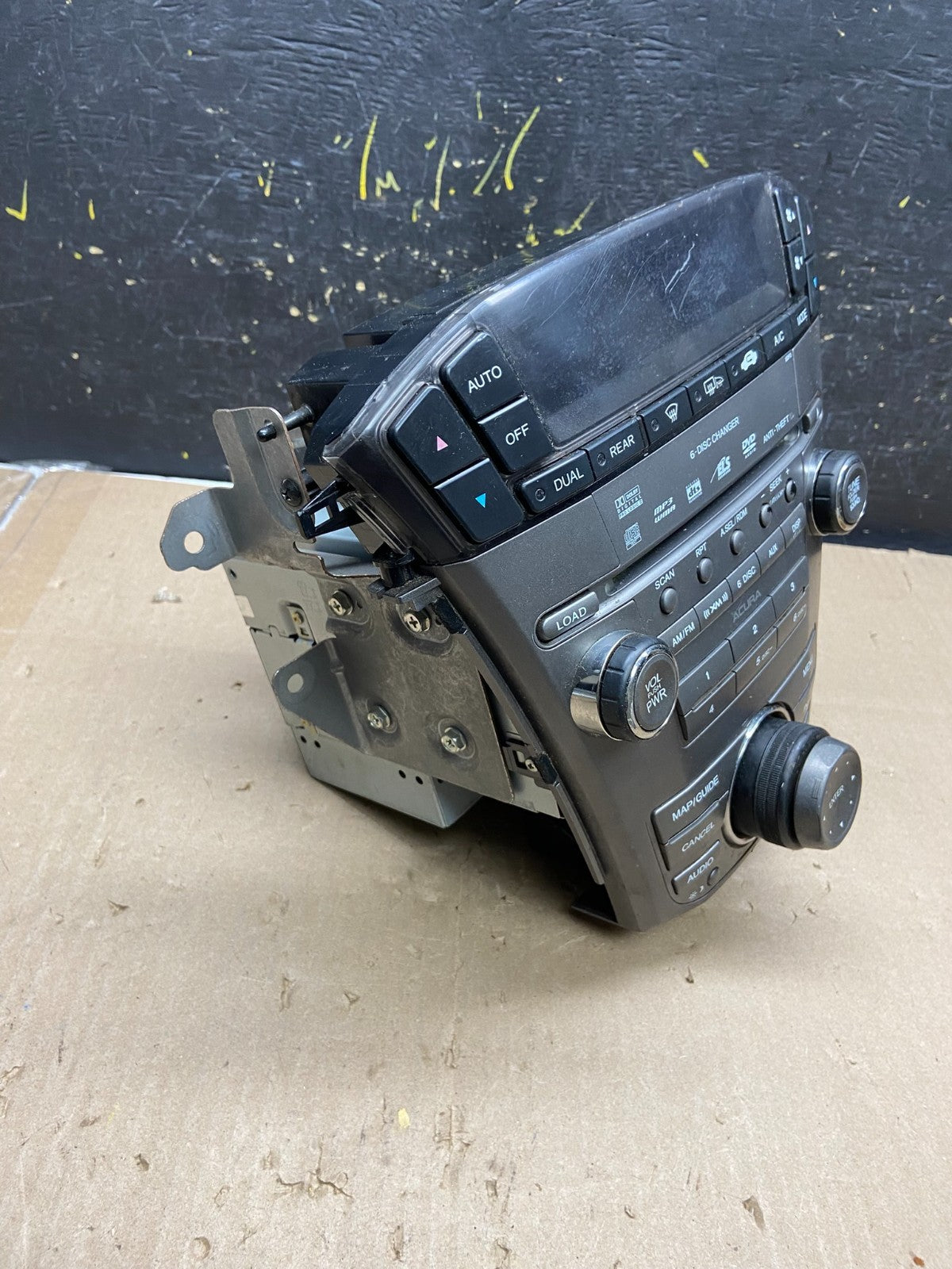 2007 to 2009 Acura Mdx Radio Stereo 6 CD Player Climate Control Pan OE ab2016 DG2