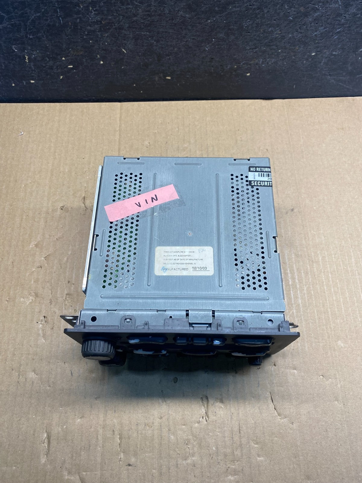 2003 to 2006 Silverado Tahoe Sierra AM FM CD Radio Receiver Head Unit AH1752 DG3
