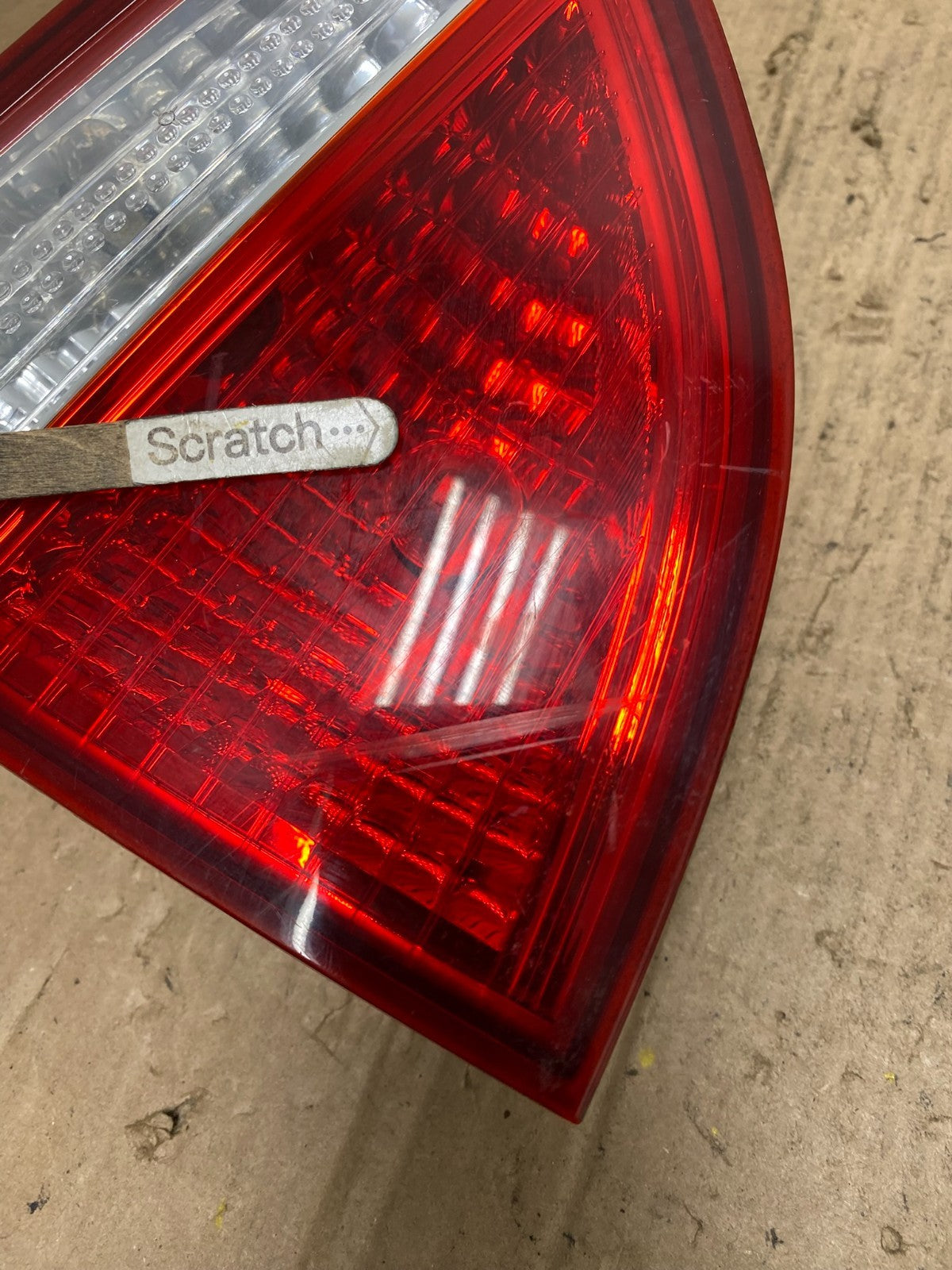 2007 to 2012 Hyundai Veracruz Inner Tail Light Left Driver Side OEM Q3515 DW3