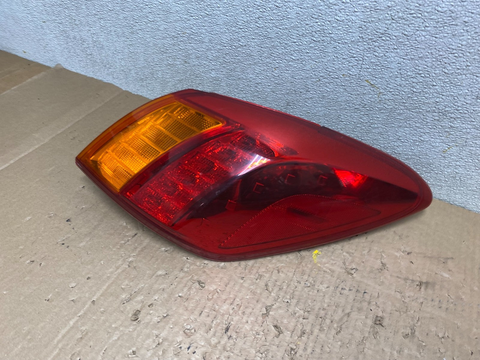 2009 2010 Nissan Murano Right Passenger Rh Side Tail Light T7780 DW1