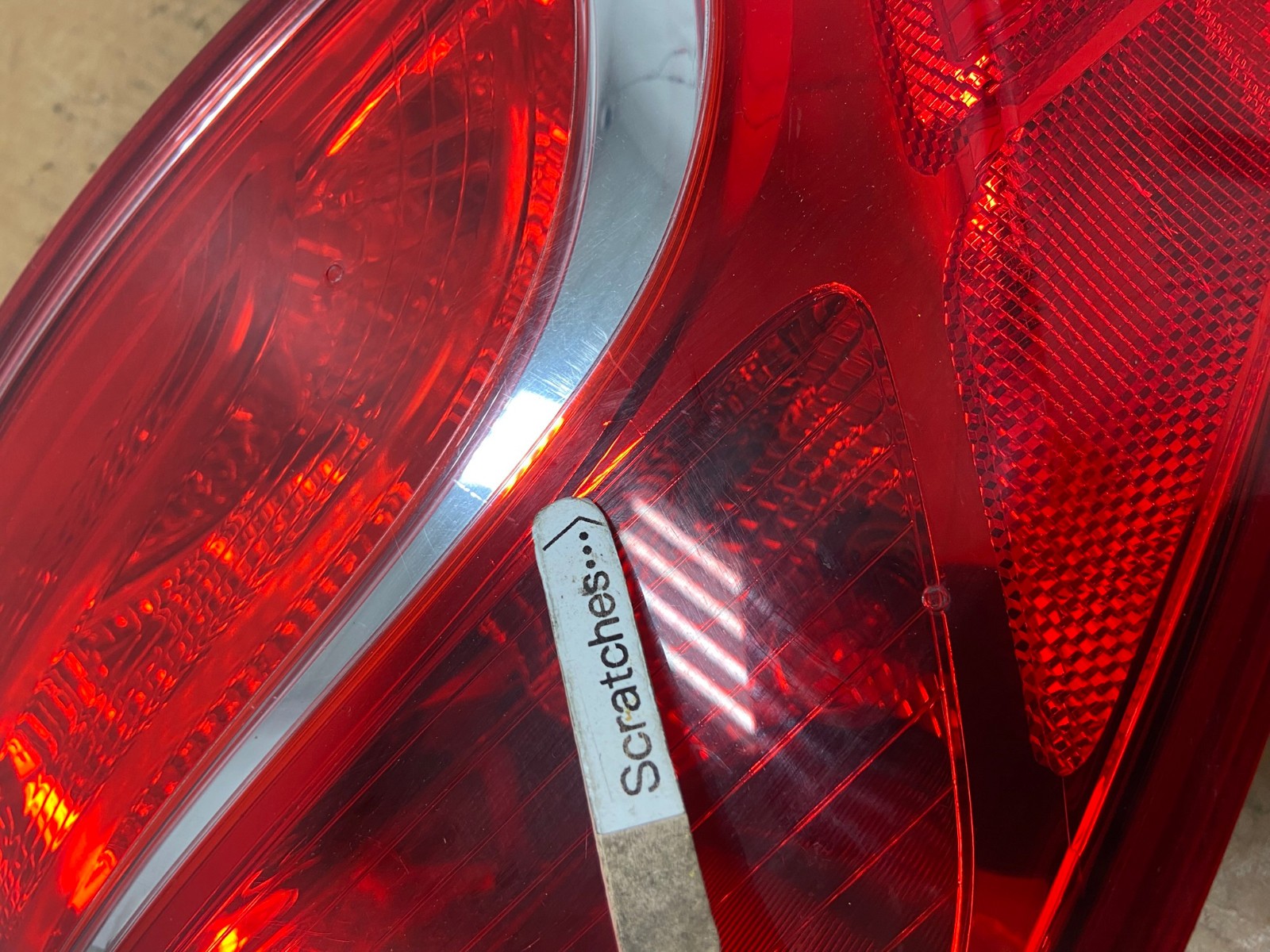 2013 -2016 Hyundai Santa Fe Rear Right Passenger Side Tail Light Lamp AE0296 LK3