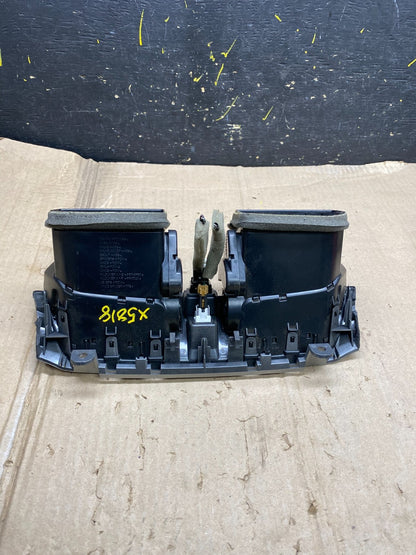 2013 to 2015 Nissan Sentra Air Vents Top Dash Center W/Hazzard Switch X5818 DG4