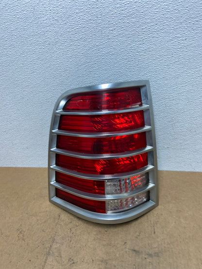 2002 to 2005 Mercury Mountaineer Left Driver Lh Side Tail Light Oem AC3489 LK0