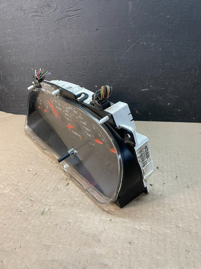 2006 Ford E350 Gauge Speedometer Cluster ae3371 DG2