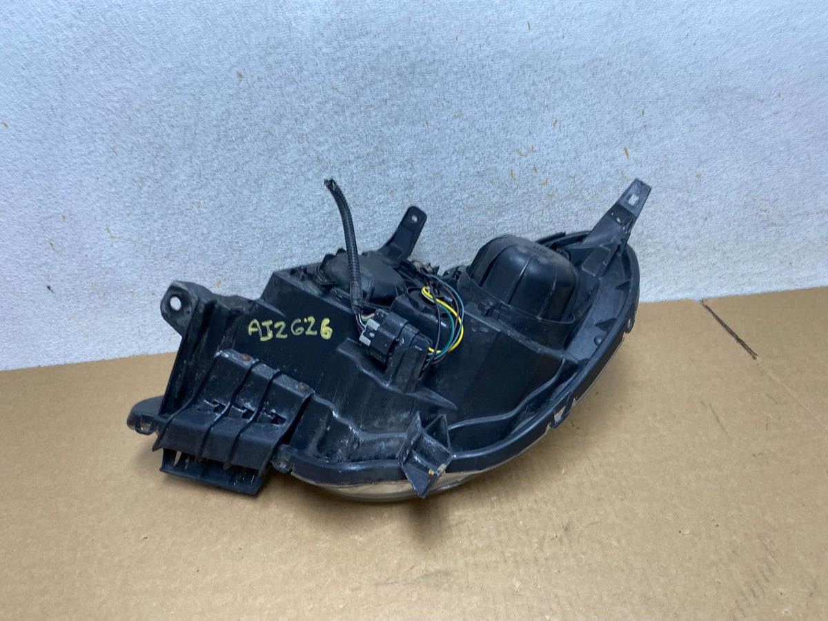 2010 - 2015 Chevrolet Equinox Halogen Headlight Right Passenger Side AI2626 DW6