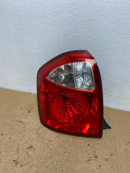 2007 2008 2009 Kia Spectra 5 Hatchback Left Driver LH Tail Light AC8231 LK0