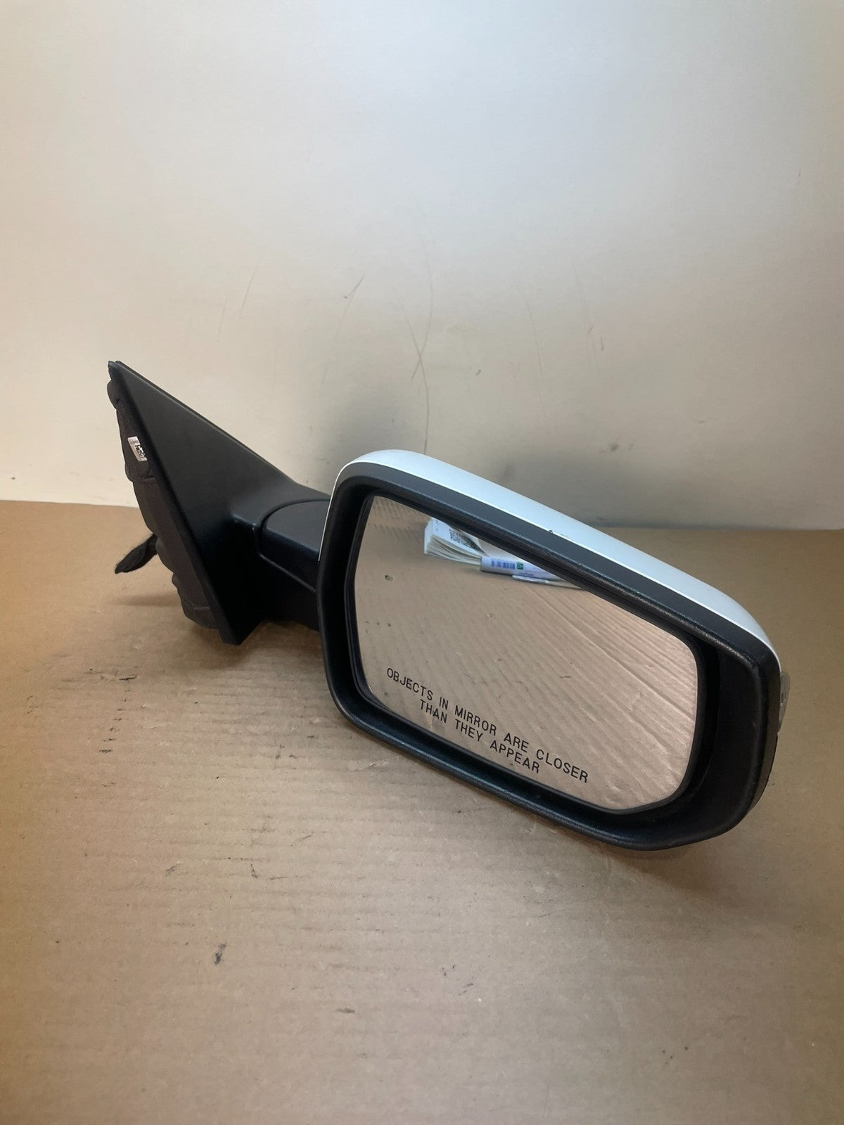 2016 to 2018 Chevrolet Malibu Right Passenger Turn Signal Door Mirror ah8806 DG2