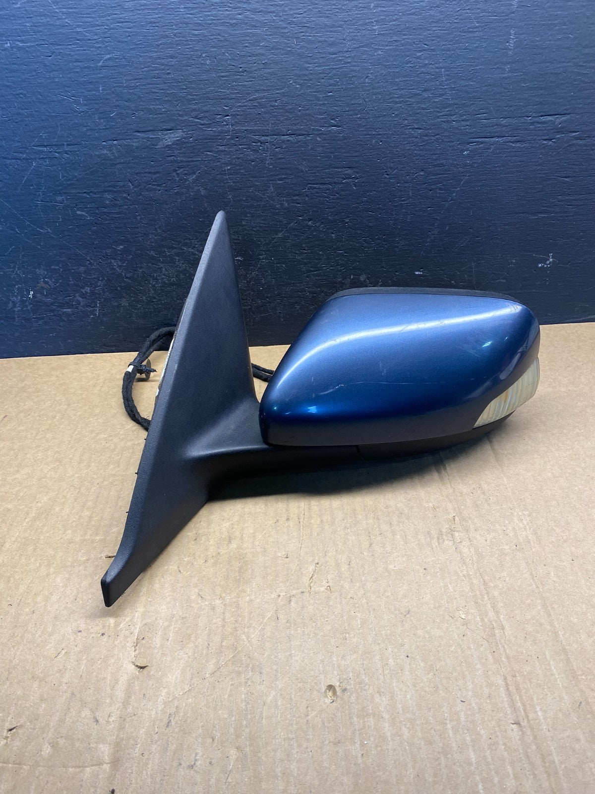 2004 - 2006 Volvo S40 Left Driver Side Turn Signal View Door Mirror AC7167 DG0