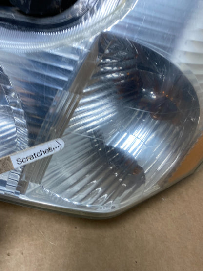 2005 to 2009 Chevrolet Equinox Left+Right Set Halogen Headlights AD6126 DW3