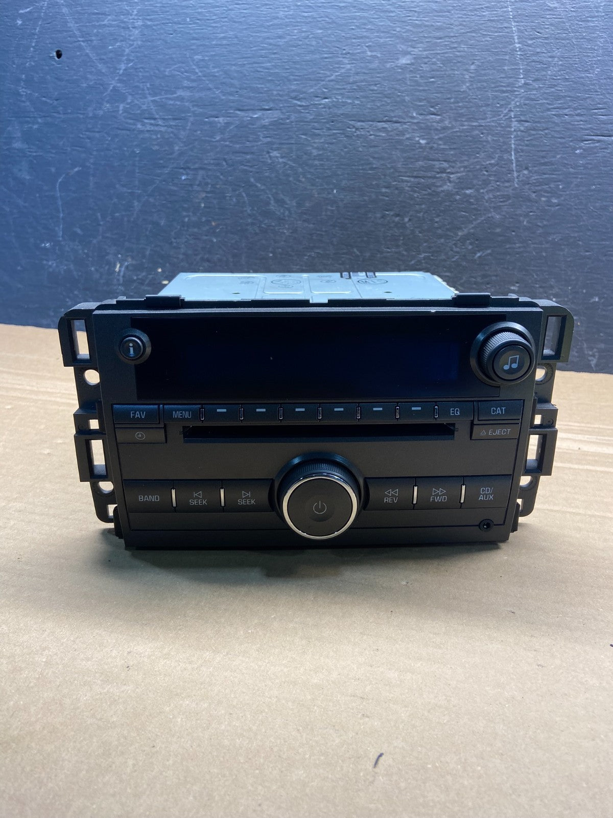 2006 to 2009 Buick Lucerne Radio Stereo CD Player Screen Display AE4569 DG0