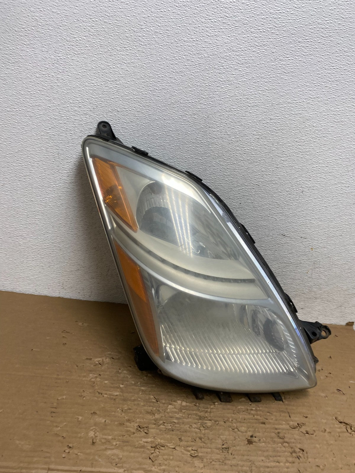 2006-2009 Toyota Prius Right Passenger Rh Side Headlight Xenon HID AD4386 DW0