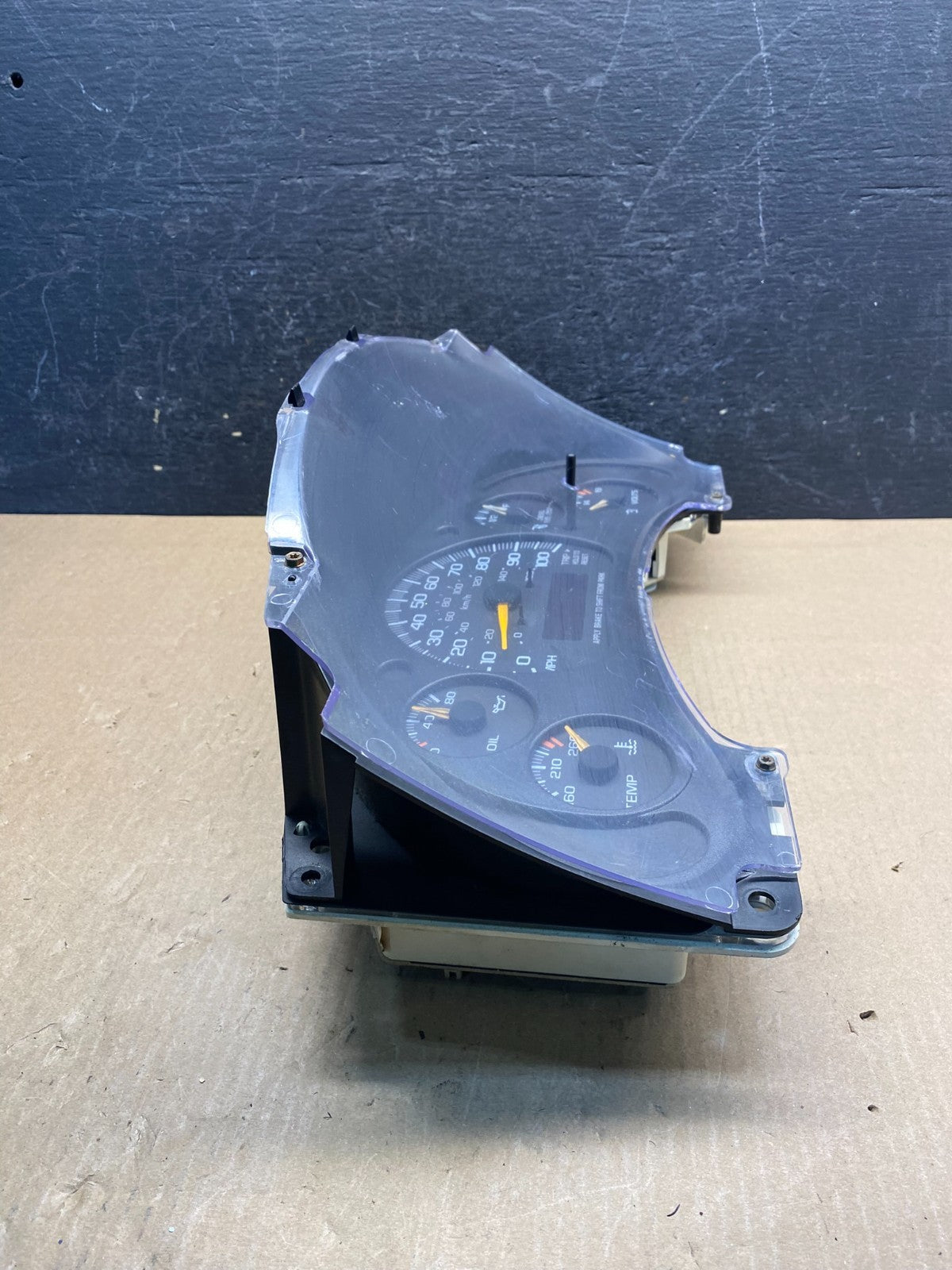 1996 to 2000 Chevrolet Express Speedometer Cluster Gauge AG1842 DG2