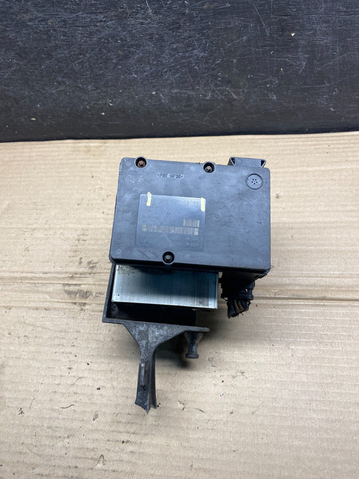 2002-2005 Mercedes W203 C230 CLK500 ABS Anti Lock Brake Pump Module AH9644 DW0