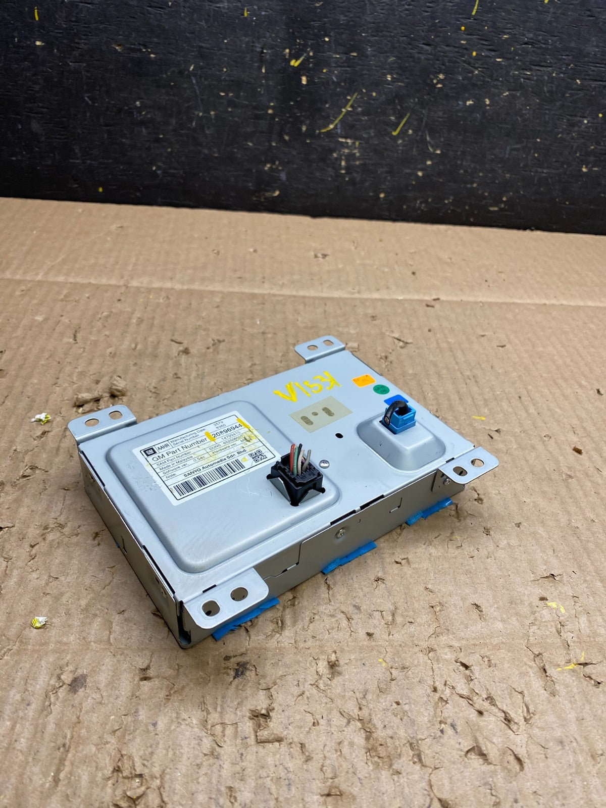 2010 - 2011 Chevrolet Equinox Radio Display Screen Information Dash V1531 DG4