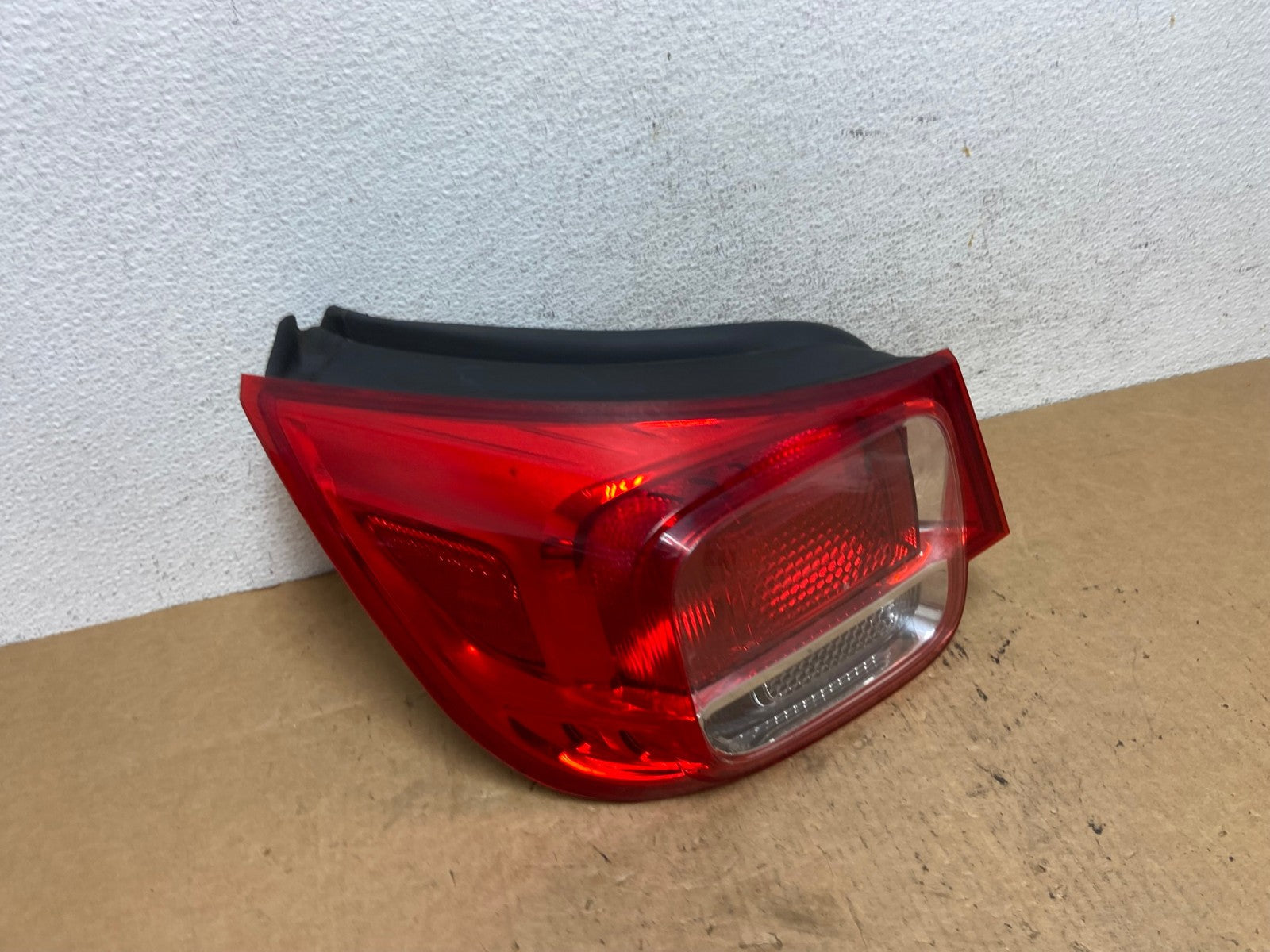 No Led 2013 - 2015 Chevrolet Malibu Left Driver LH Side Tail Light AD4763 LK2