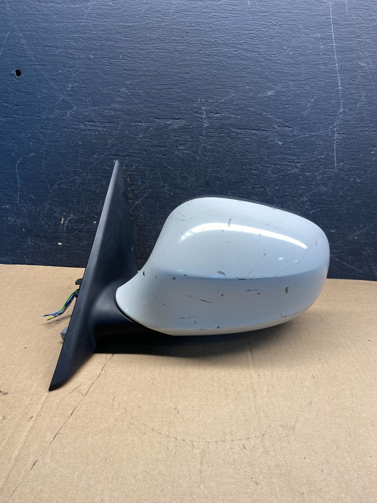 2009 to 2011 BMW 328i 335i Left Driver Lh Side View Door Mirror AE7687 DG0
