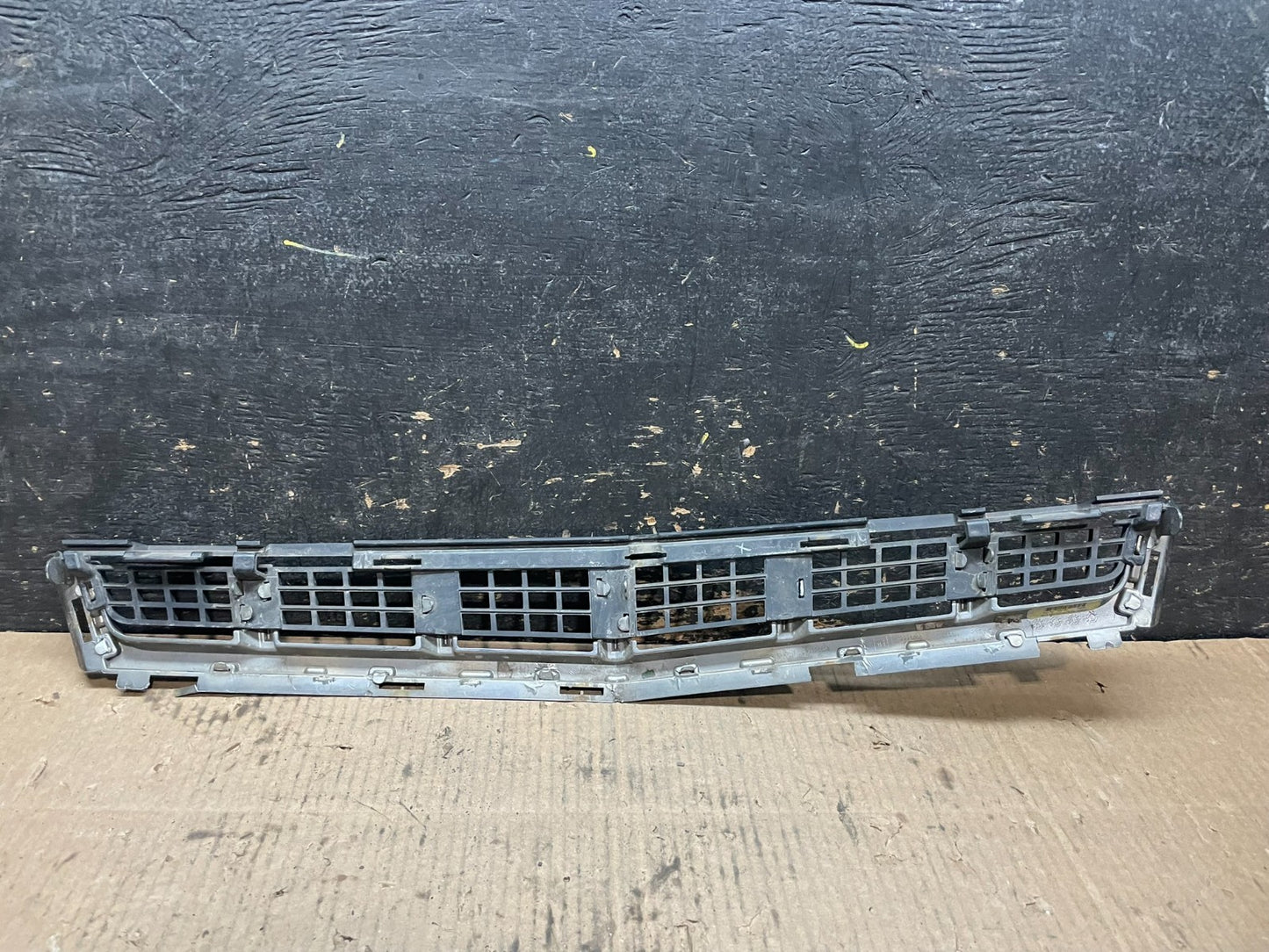 2012 to 2014 Cadillac CTS Front Lower Grill Grille OEM Y1293 DG4