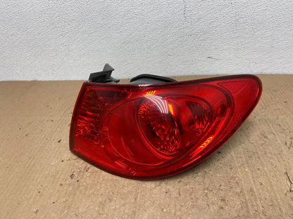 2007 to 2010 Hyundai Elantra Sedan Right Passenger Side Tail Light AC0275 LK0