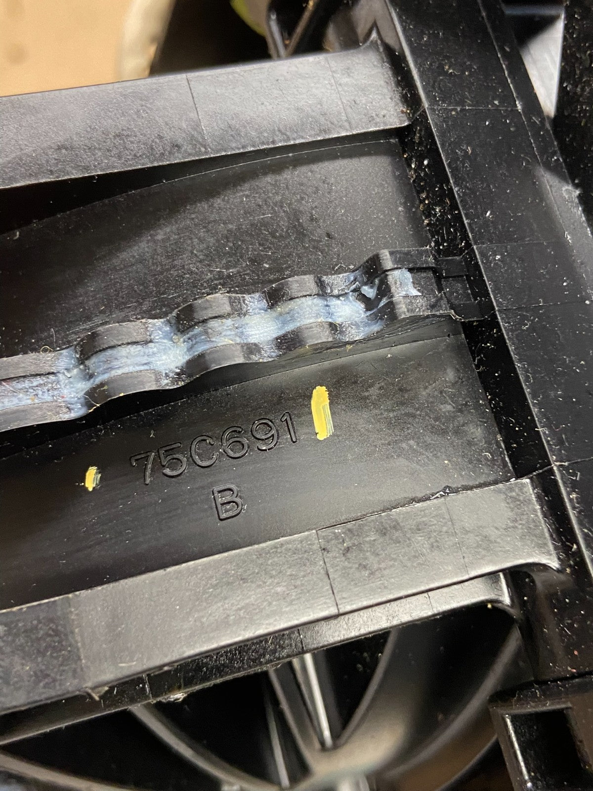 2015 Ford Explorer Auto Transmission Floor Gear Shifter AD6850 DG5