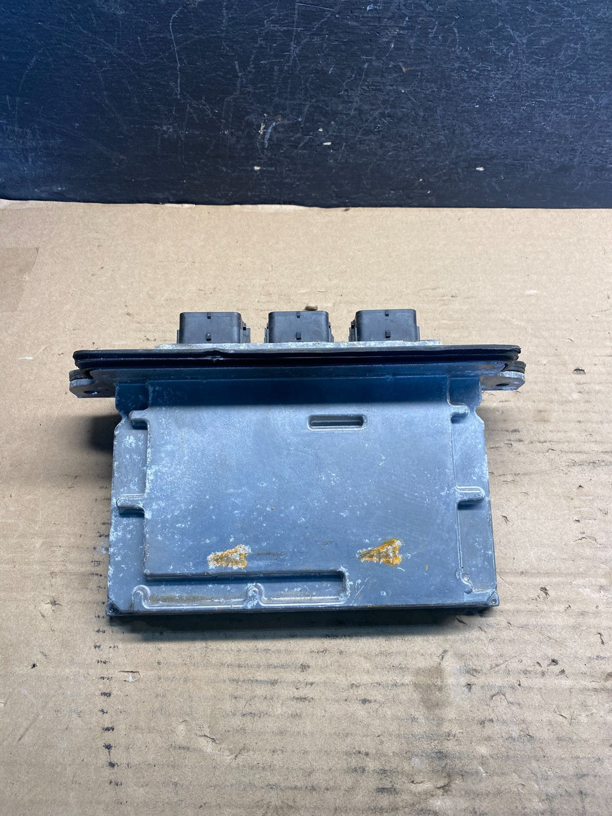 2004 Ford Explorer Engine Control Unit ECU Computer Module ae2152 DG0